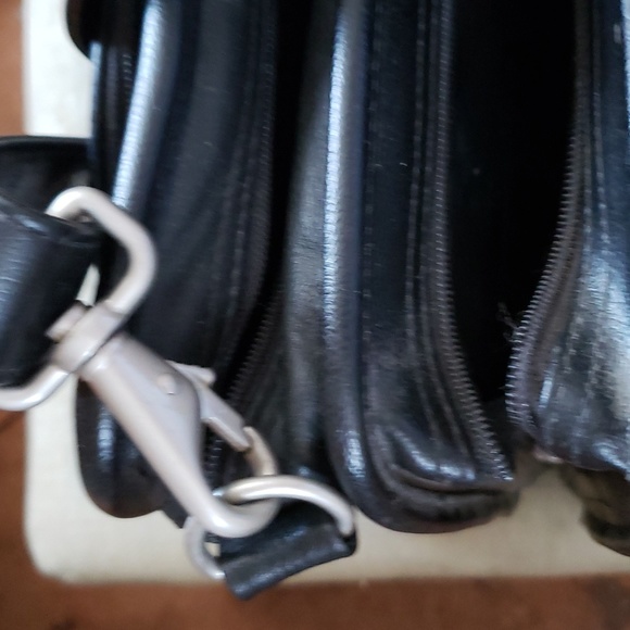 Padded leather laptop electronics carry case travel bag - Picture 2 of 10